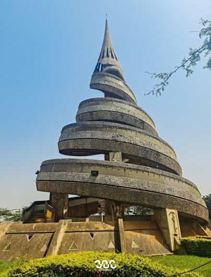 Billet Visite de la ville de Yaoundé