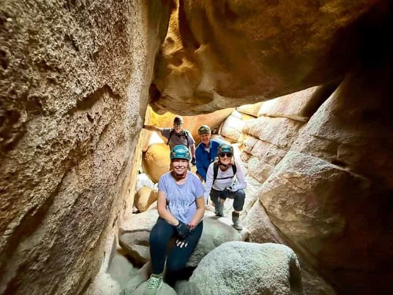 Billet Parc national de Joshua Tree : aventure dans les grottes et les couloirs