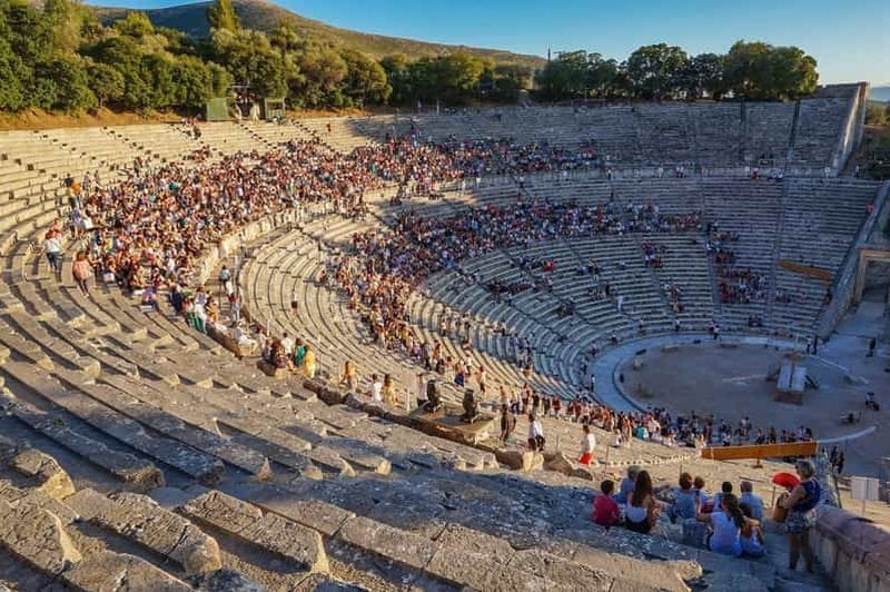 Billet Assister à un spectacle sur la scène antique d'Epidaure