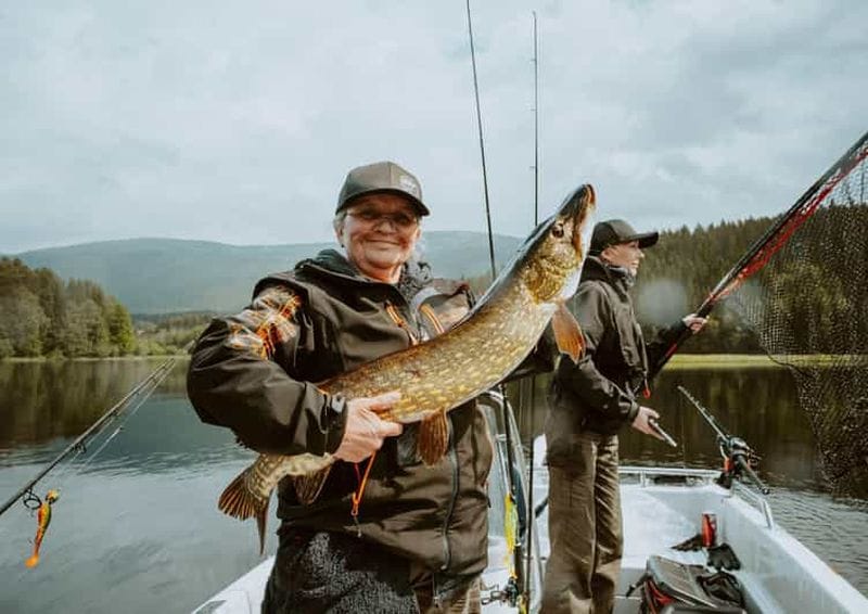 Billet Rendalen : aventure privée de pêche au brochet sur le lac Lomnessjøen