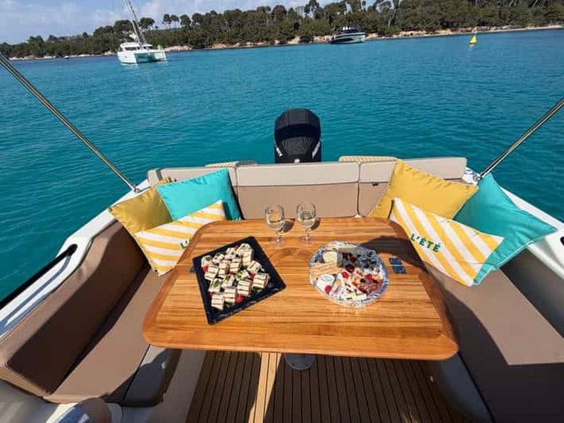 Billet Cannes : Sortie en bateau privé avec skipper aux îles de Lérins