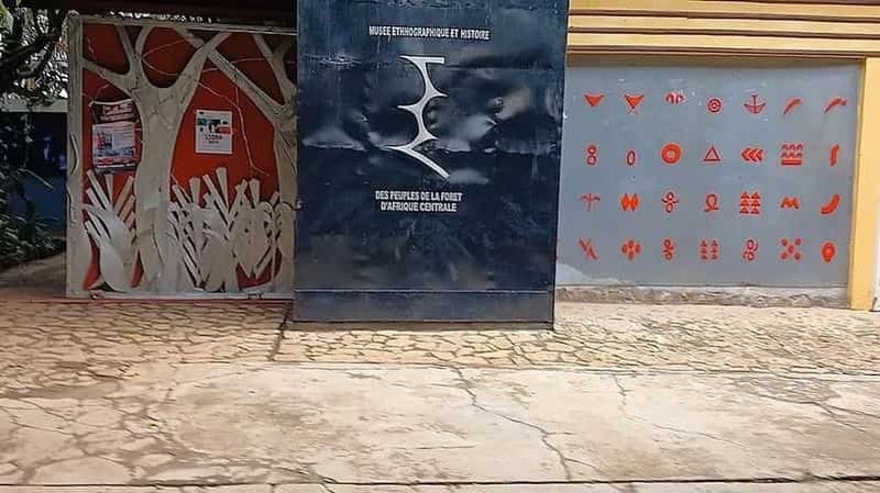 Billet Yaoundé : visite guidée du Musée Ethnographique des Peuples de la Forêt