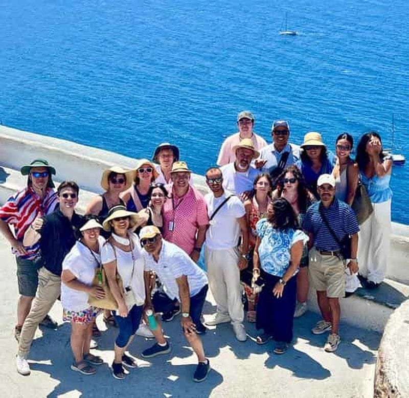 Billet Santorin : Excursion à Oia pour les passagers des bateaux de croisière