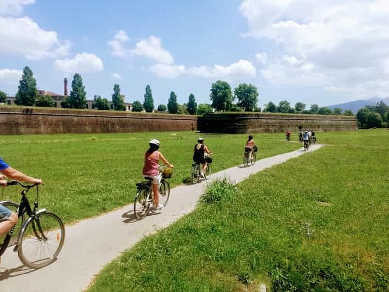 Billet De Lucques à Pise : Visite autoguidée en vélo