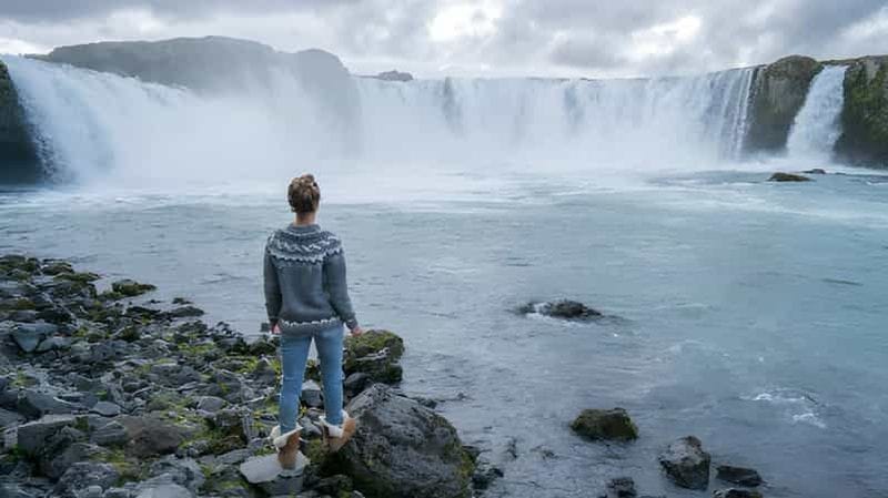 Billet Port d'Akureyri : excursion en petit groupe à Godafoss et Laufas - Croisières