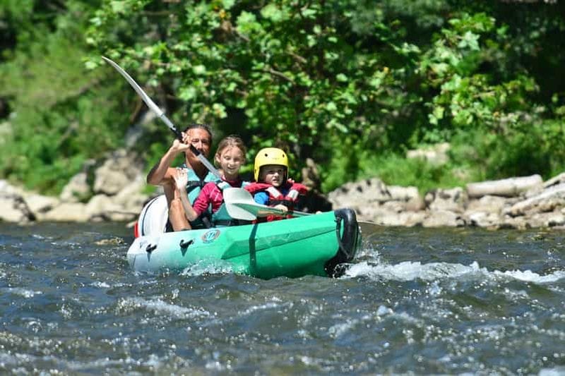 Billet Vallon Pont d'Arc : Descente de 6km en canoë kayak sur l'Ardèche.