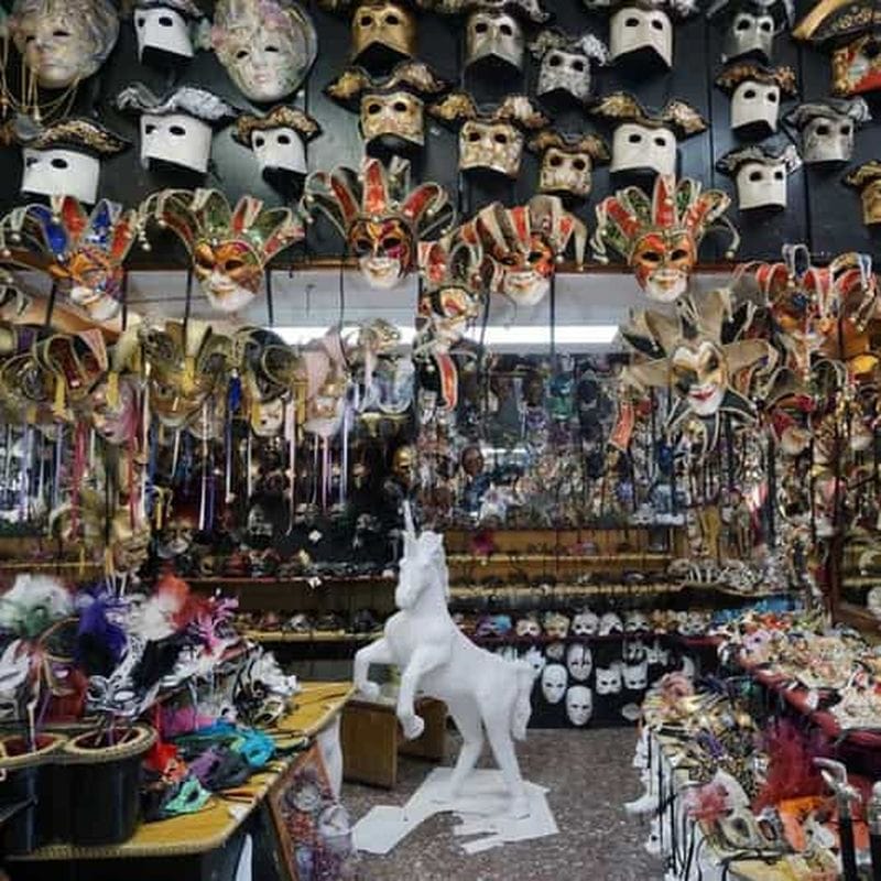 Billet Venise : atelier de gondoles et fabrication de masques