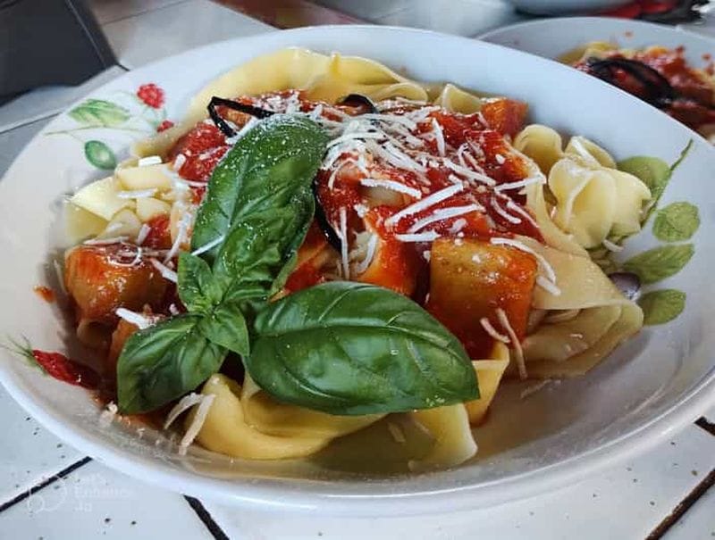 Billet Sciacca : cours de cuisine traditionnelle avec dégustation de vin