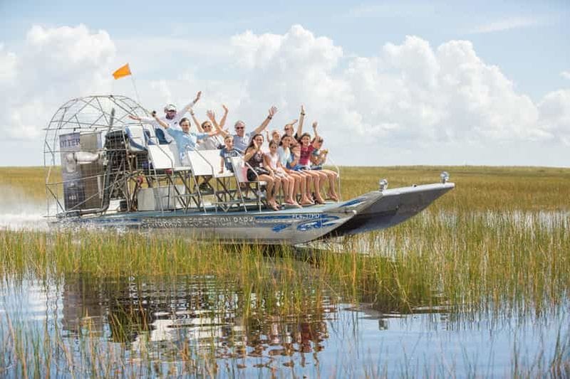 Billet Miami : excursion en hydroglisseur dans les Everglades, exposition sur la faune et transport aller-retour en bus