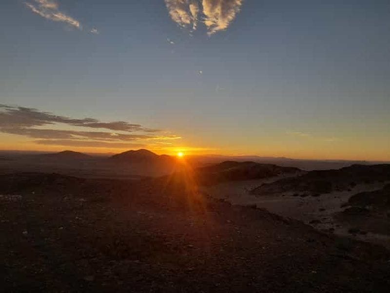 Billet Swakopmund : visite au lever du soleil au mont Rossing avec en-cas