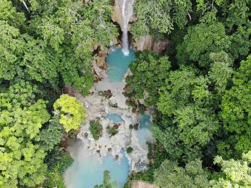 Billet Aventure à Kuang Si : des sources forestières à la croisière au coucher du soleil