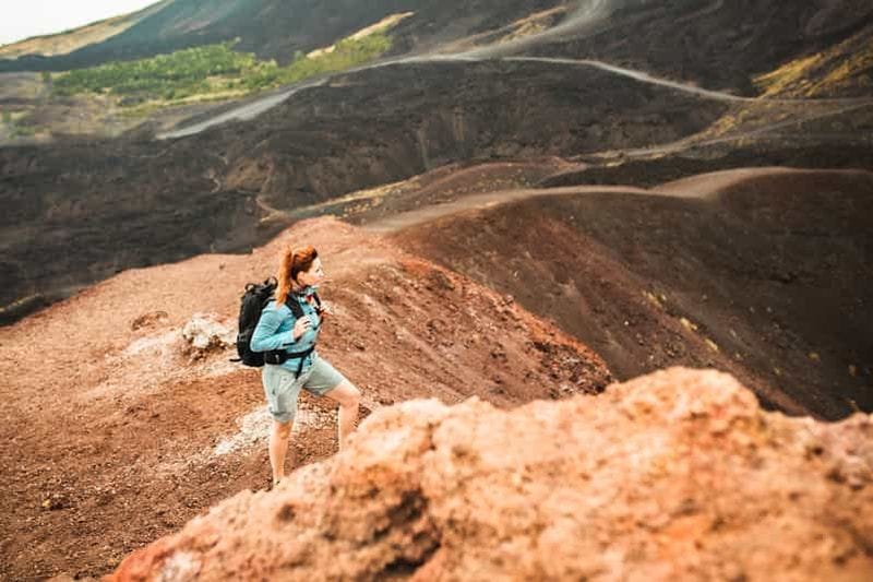 Billet Catane : trek sur l'Etna, au-delà des sentiers touristiques