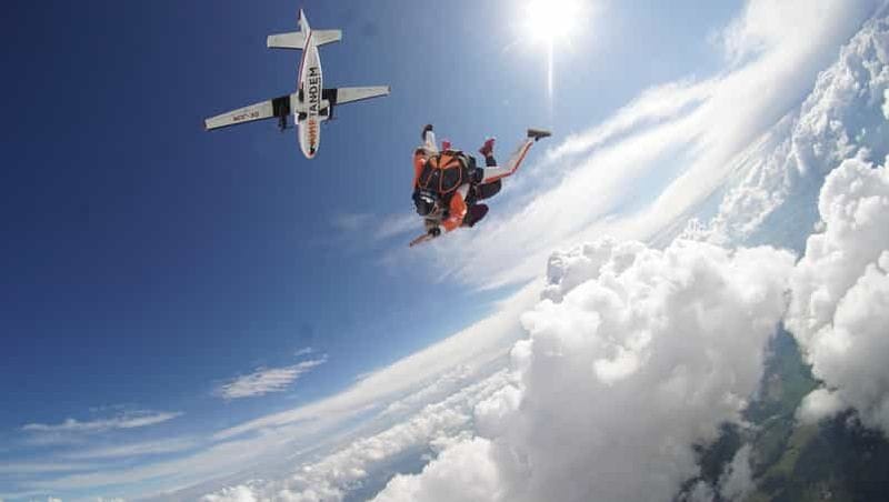 Billet Le meilleur parachutisme près de Brno et Olomouc