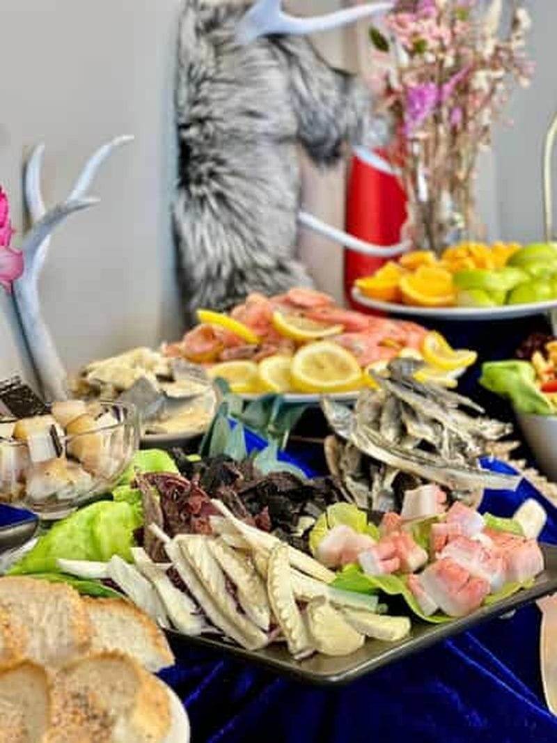 Billet Nuuk : dégustation de plats groenlandais et contes traditionnels