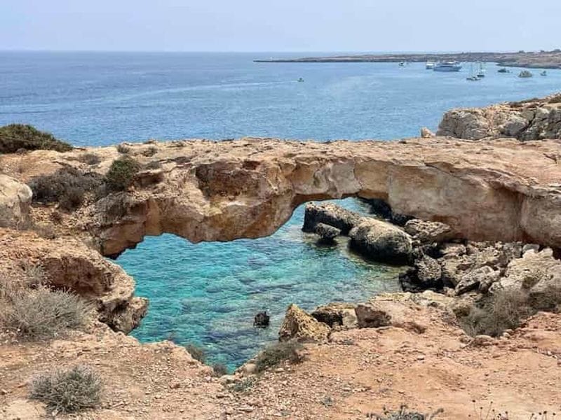 Billet Depuis Larnaca : visite guidée du cap Greko avec transferts pour 5 personnes