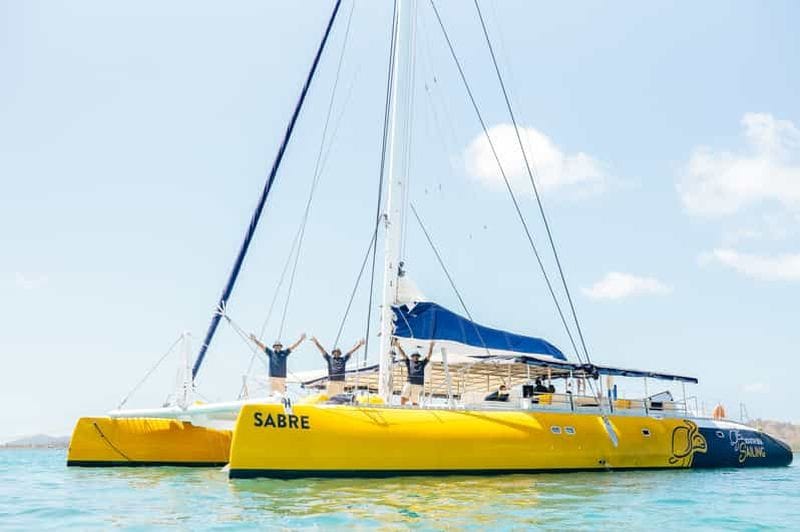 Billet Fidji : expérience de navigation dans la mer du Sud avec déjeuner et boissons