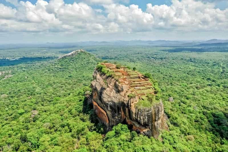 Billet Depuis Kandy : aventure au temple de Sigiriya et à la grotte de Dambulla