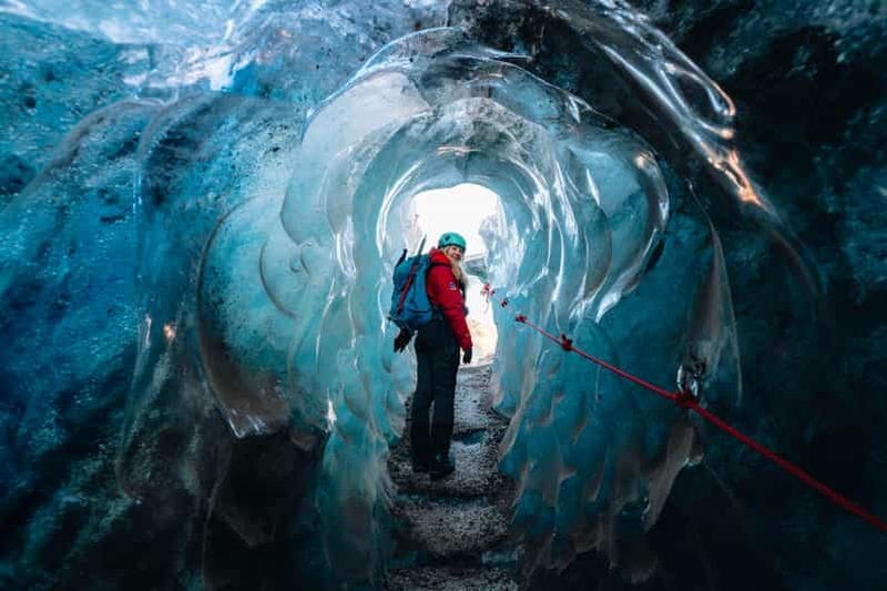 Billet Skaftafell : Grotte de glace bleue et randonnée glaciaire sur le Vatnajökull