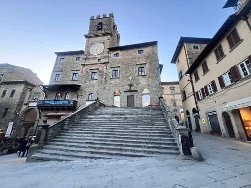 Billet Cortona : Visite à pied avec guide du village étrusque entre ruelles et histoire