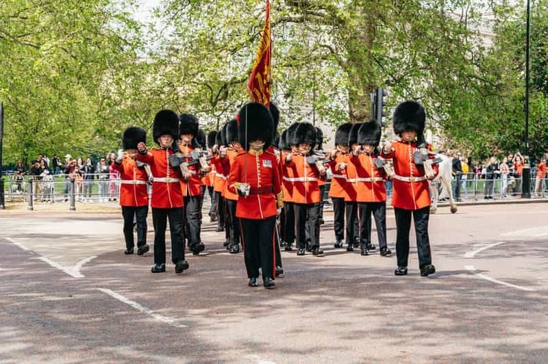 Billet Visite guidée de la relève de la garde au palais de Buckingham