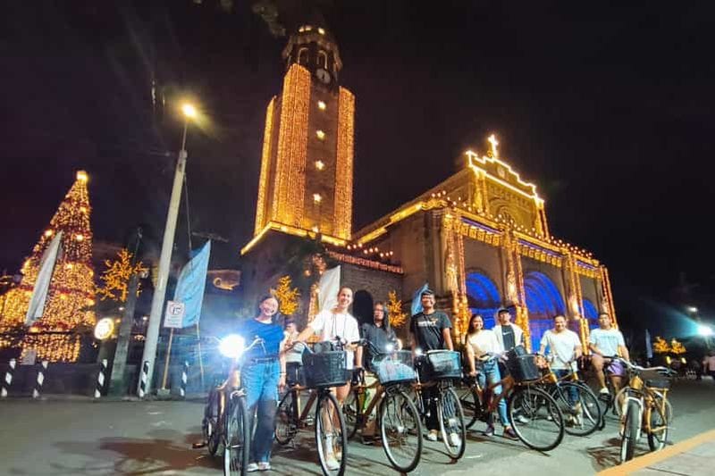 Billet Manille : visite guidée d'Intramuros en vélo en bambou au coucher du soleil
