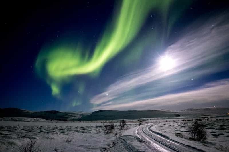 Billet Akureyri : excursion pour observer les aurores boréales