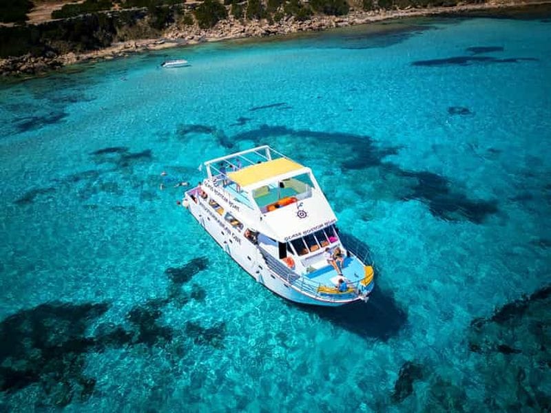 Billet Paphos : aventure en bateau dans le Lagon bleu avec transfert en autocar