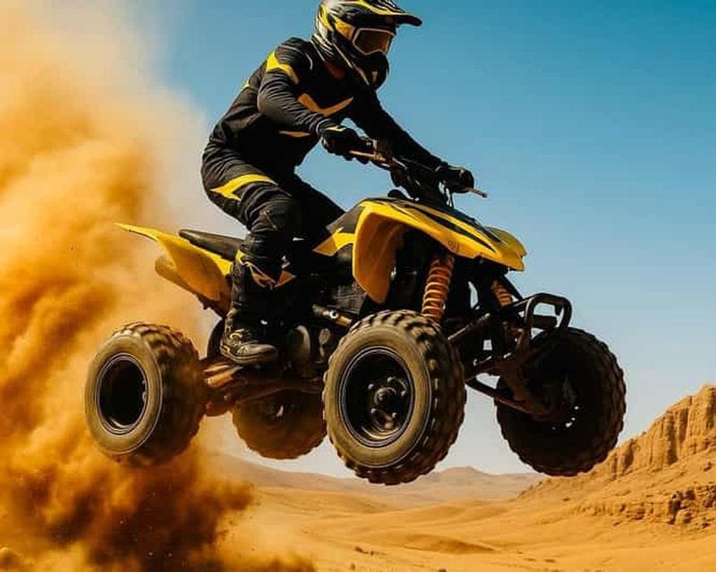 Billet Marrakech : désert d'Agafay, quad, balade à dos de chameau et dîner-spectacle