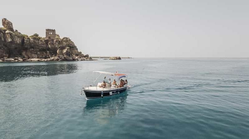 Billet CEFALÙ : excursion en bateau le long de la côte avec baignade, plongée avec tuba et apéritif