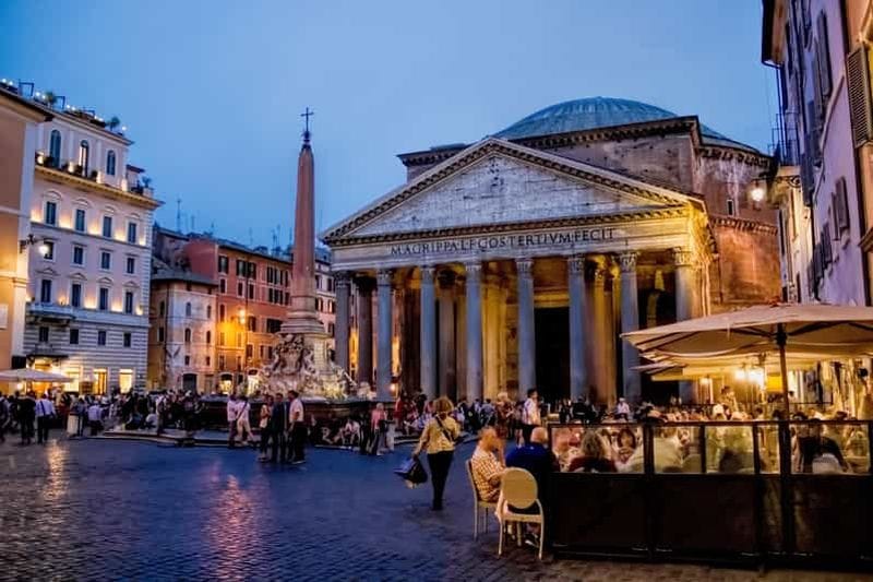 Billet Rome : visite Panthéon et illusions baroques de S. Ignazio, avec billets