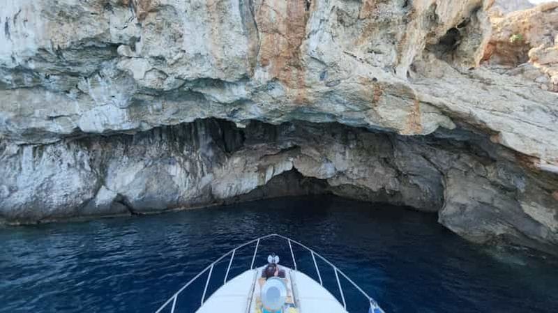 Billet Excursion dans les grottes de Despoti-Vronti