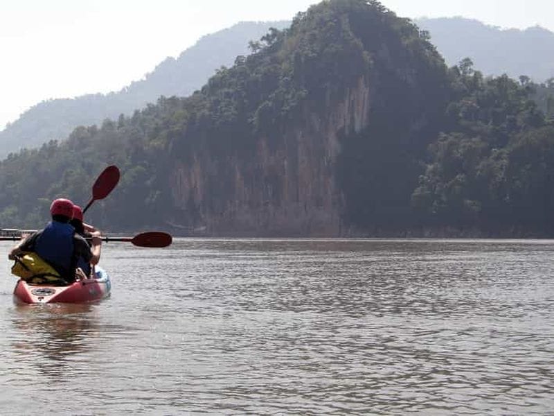 Billet Luang Prabang : Excursion en kayak aux grottes de Pak Ou