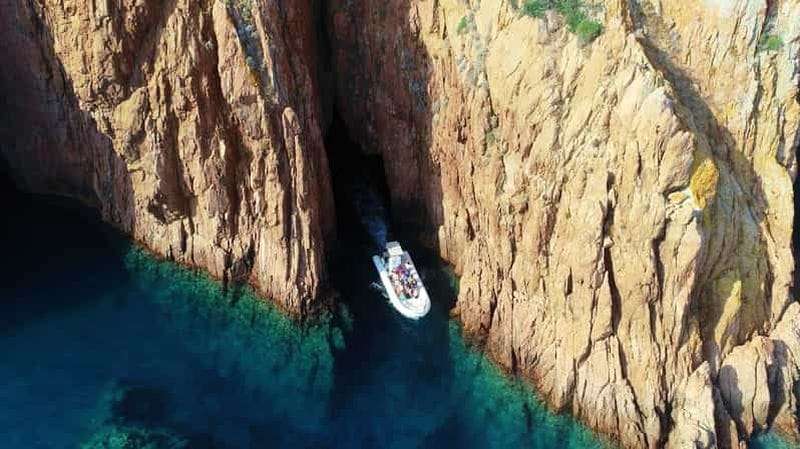 Billet Cargèse : Calanques de Piana Capo Rosso Tour en bateau semi-rigide