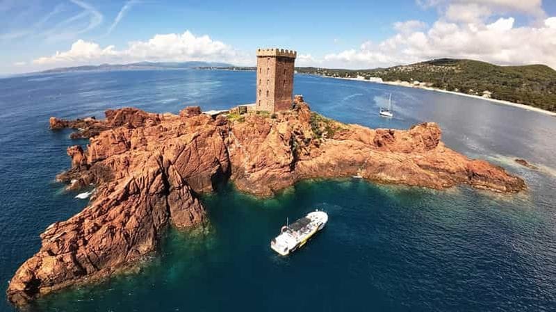 Billet Fréjus : croisière dans les calanques de l'Estérel (bateau tout confort) + pause baignade