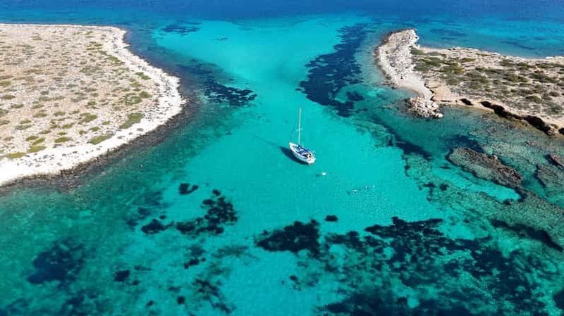 Billet Antiparos : Croisière en voilier privé avec arrêts baignade et déjeuner