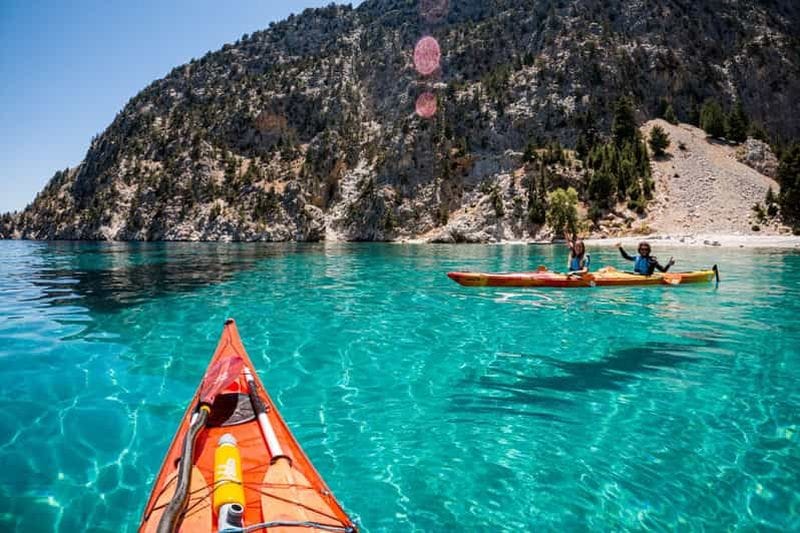 Billet Symi : excursion en kayak de mer avec pique-nique au déjeuner et plongée en apnée