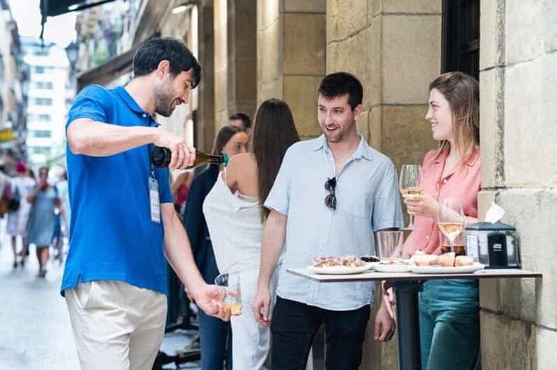 Billet Visite culinaire de Saint-Sébastien : dégustation de pintxos et vins