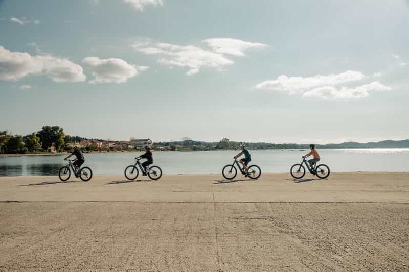 Billet Découverte de Corfou en vélo électrique : plongez dans la nature et la vie locale