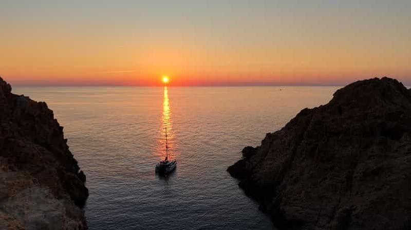 Billet L'ile-rousse Corse Excursion catamaran: Agriates apéritif coucher de soleil