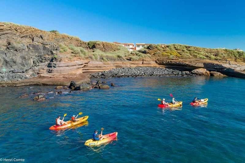 Billet Balade guidée en kayak de mer au Cap d'Agde - Falaises volcaniques