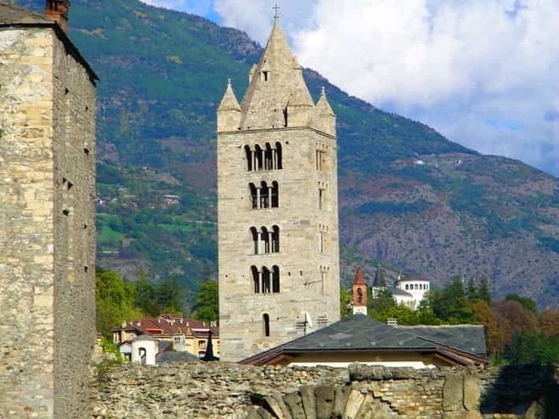 Billet AOSTE : visite privative de la magnifique ville romaine entourée des Alpes