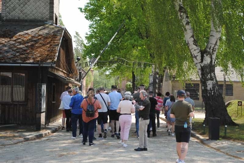 Billet Cracovie : Visite guidée d'Auschwitz-Birkenau avec prise en charge et déjeuner