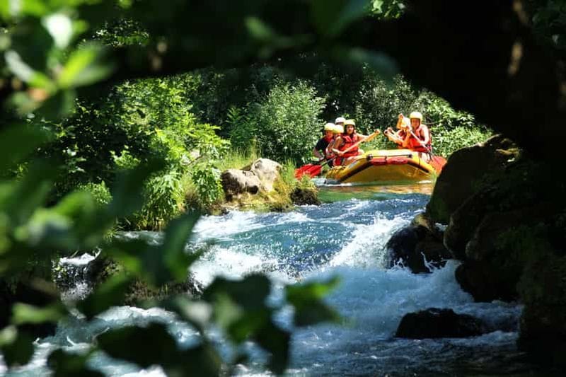 Billet Au départ d'Omiš : Rafting sur la rivière Cetina avec grotte sous-marine
