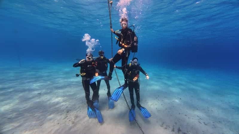 Billet Minorque : baptême de plongée sous-marine depuis Son Xoriguer