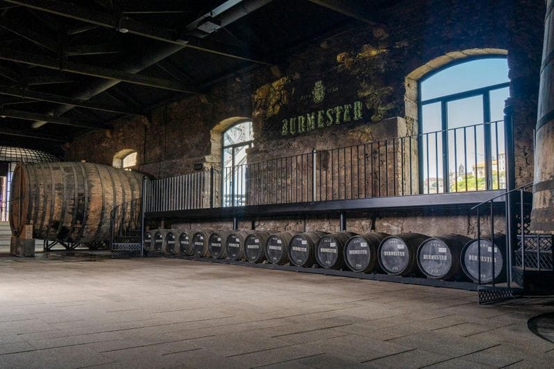 Billet Visite guidée de la cave à vin Burmester avec 3 dégustations de porto