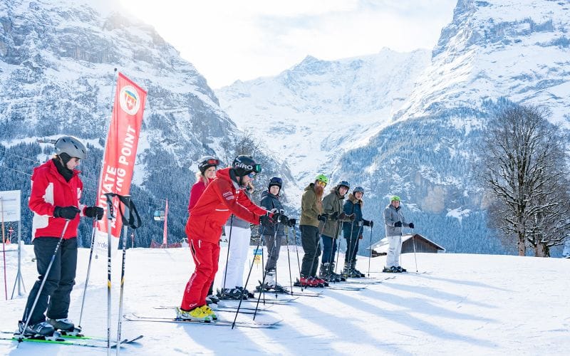 Billet Depuis Interlaken : Journée complète de ski à Grindelwald pour les débutants