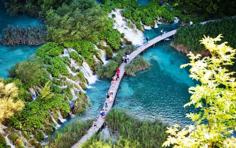 Billet Billet d'entrée au parc national des lacs de Plitvice avec balade panoramique en train et en bateau