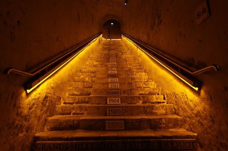 Billet Visite guidée de Reims avec visite de la cave Vranken Pommery
