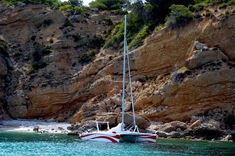 Billet Balade en catamaran dans les criques du nord de Minorque
