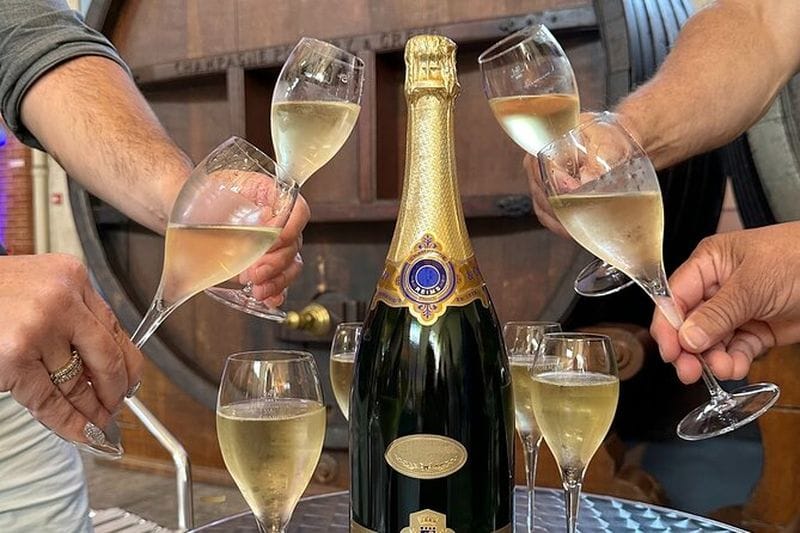 Billet Excursion aux caves Moët & Chandon et Taittinger au départ de Reims